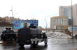 Các tay súng IS tự sát trong khách sạn ở Tripoli